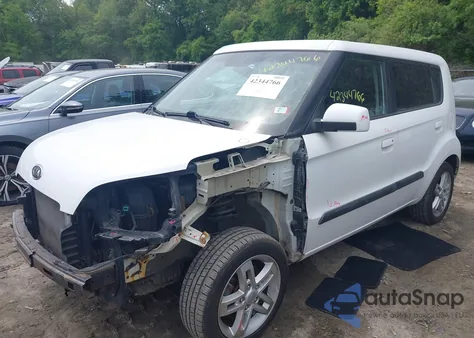 2010 Kia Soul + z USA, uszkodzony, nr VIN KNDJT2A29A7703886